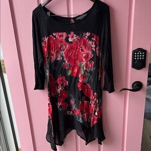 Kate & Mallory Black and Red Floral Tunic